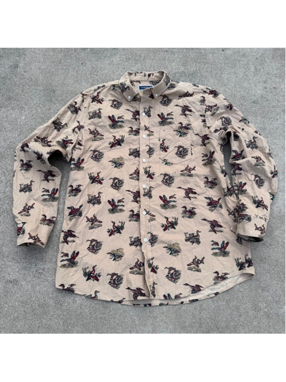 Club Room Men’s Tan Duck Print Corduroy Long Sleeve Button Down Men’s Size L